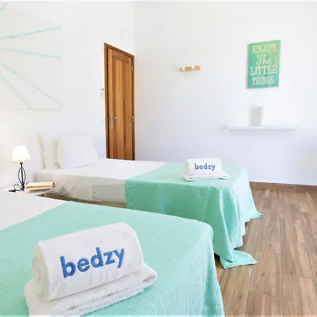 Namora - Private Swimming Pool & Hot Jacuzzi Албуфейра