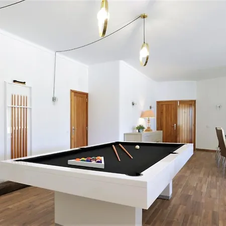 Namora - Private Swimming Pool & Hot Jacuzzi Βίλα *