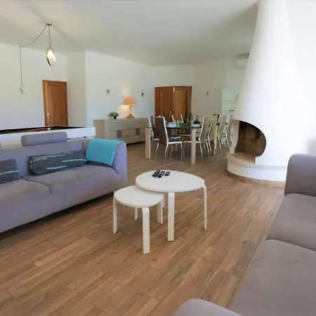 Namora - Private Swimming Pool & Hot Jacuzzi Αλμπουφέιρα