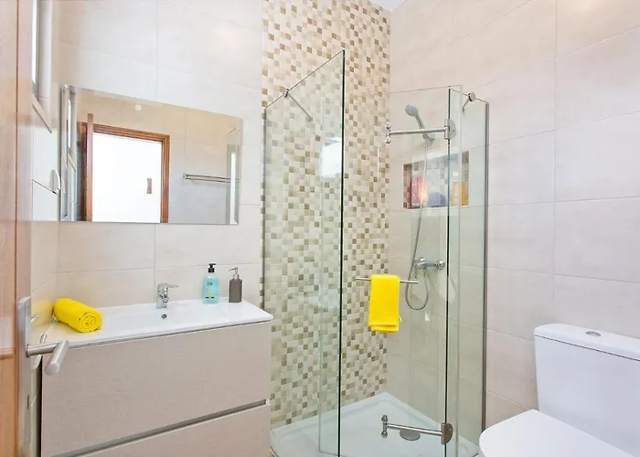 Namora - Private Swimming Pool & Hot Jacuzzi 빌라 알부페이라