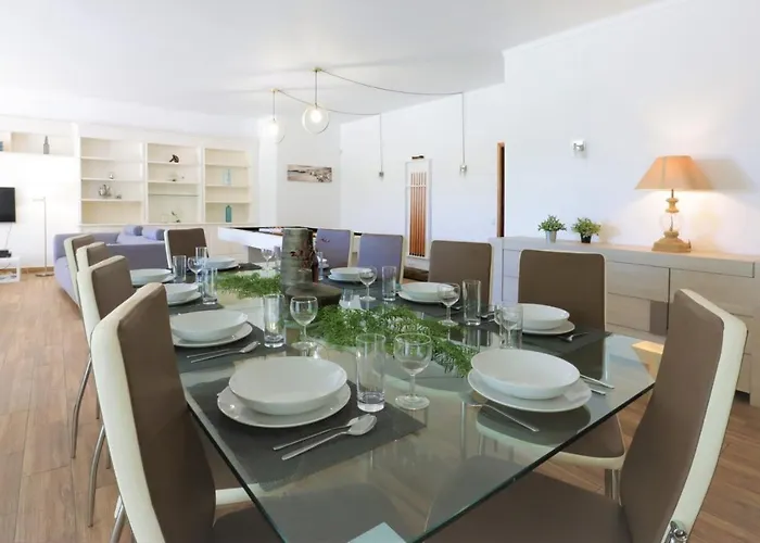 Namora - Private Swimming Pool & Hot Jacuzzi 빌라