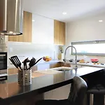 Namora - Private Swimming Pool & Hot Jacuzzi 别墅